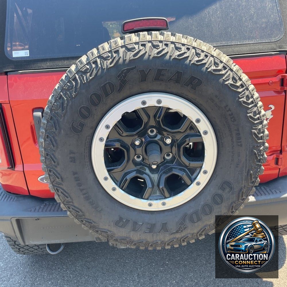 2023 Ford Bronco Badlands Advanced
