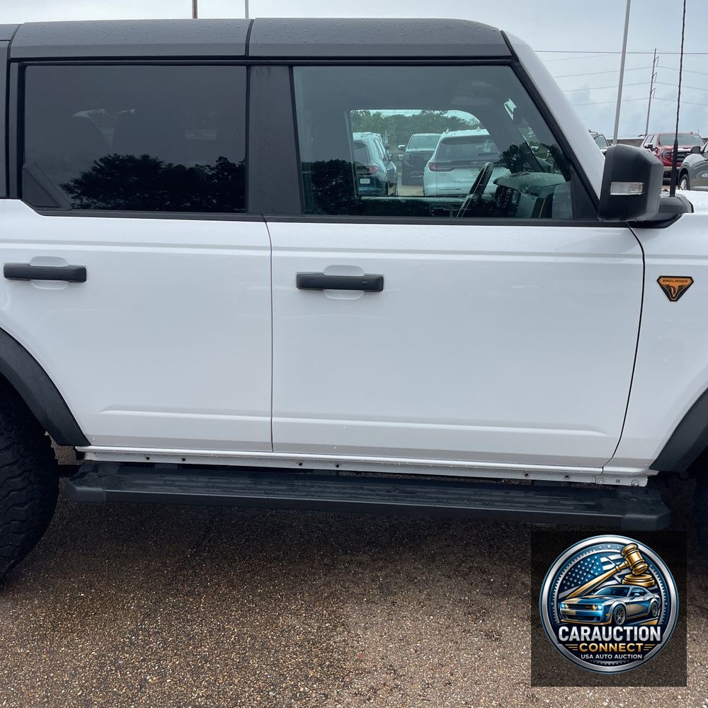 2023 Ford Bronco Badlands Advanced