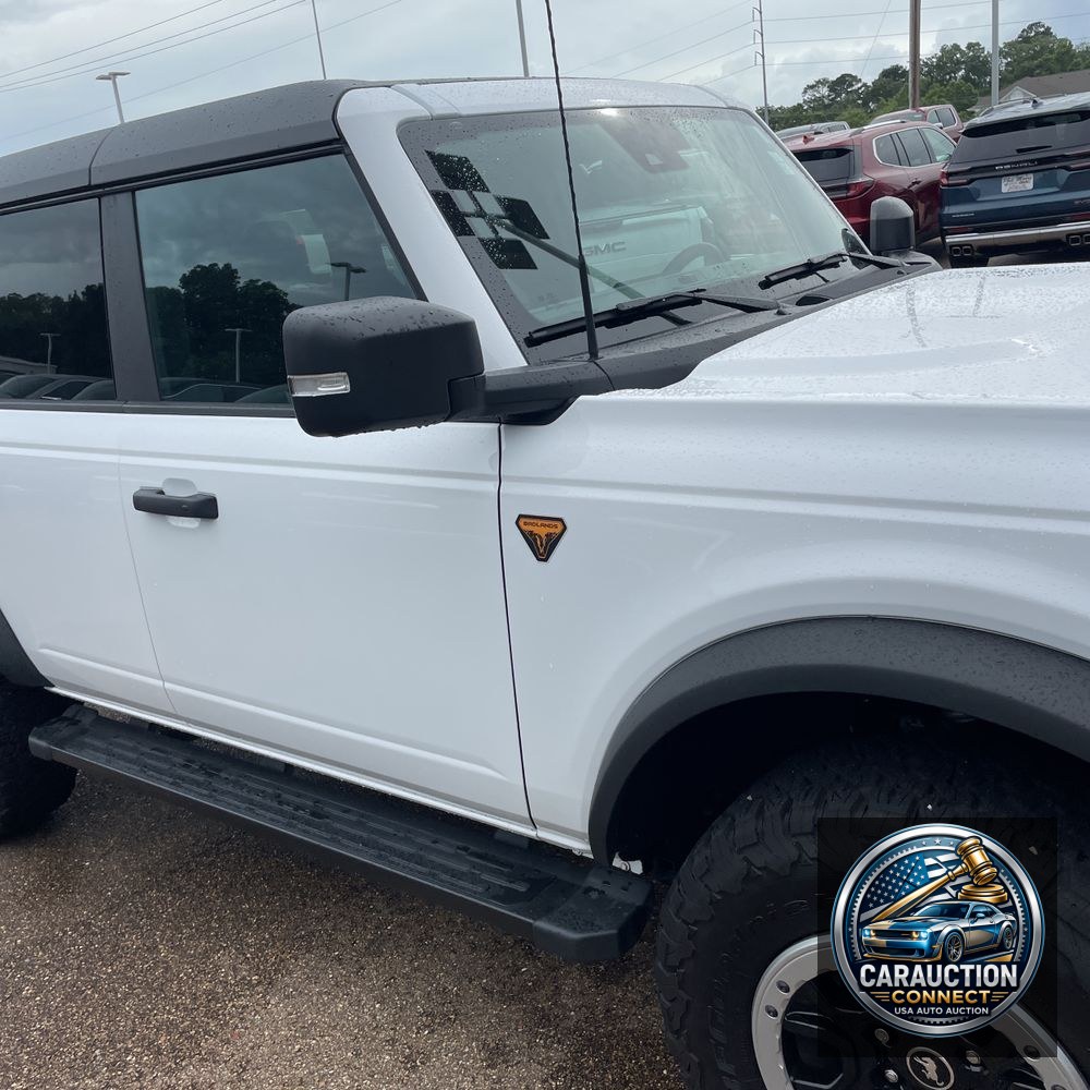 2023 Ford Bronco Badlands Advanced