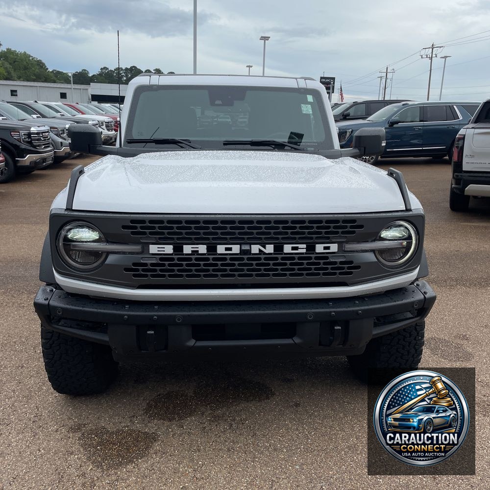 2023 Ford Bronco Badlands Advanced