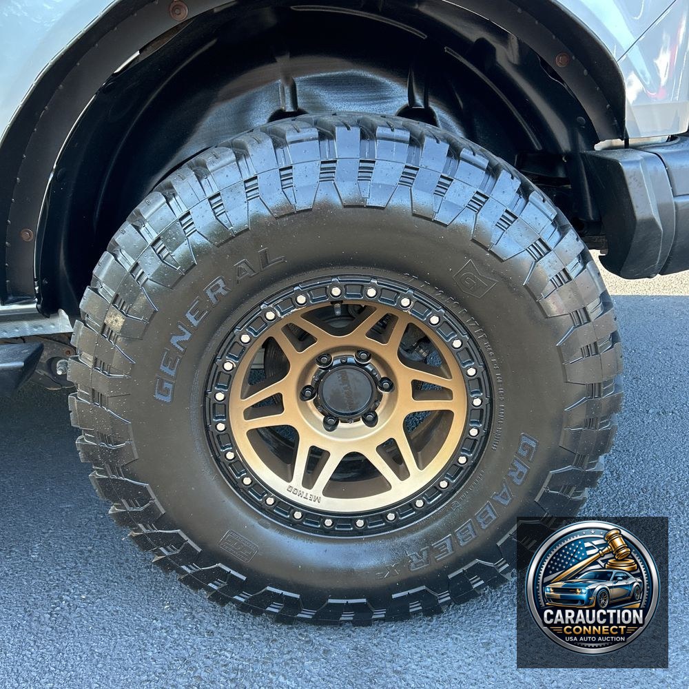 2022 Ford Bronco Badlands Advanced