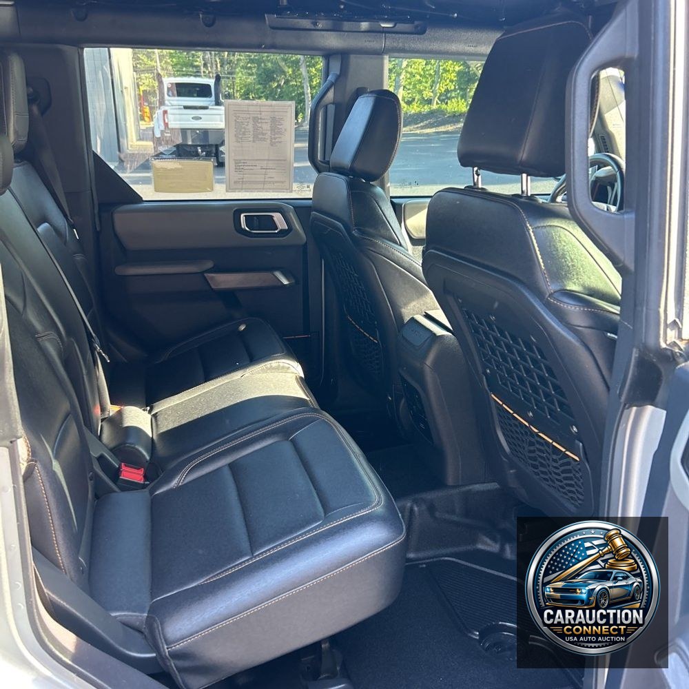 2022 Ford Bronco Badlands Advanced
