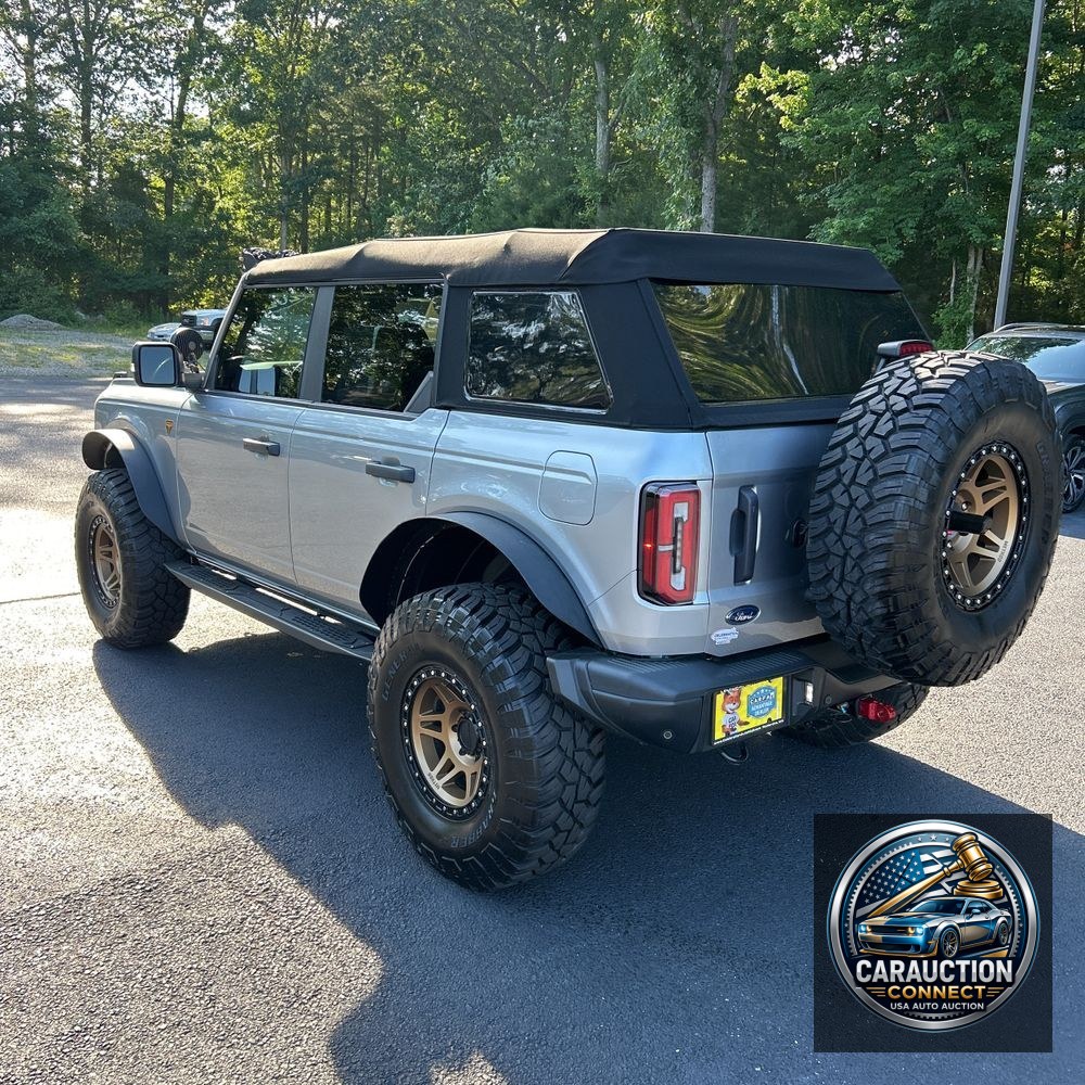 2022 Ford Bronco Badlands Advanced
