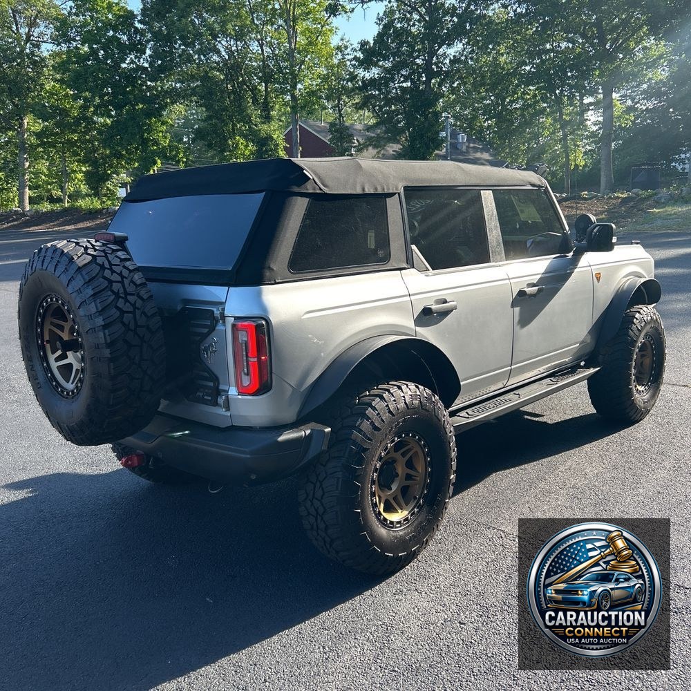 2022 Ford Bronco Badlands Advanced