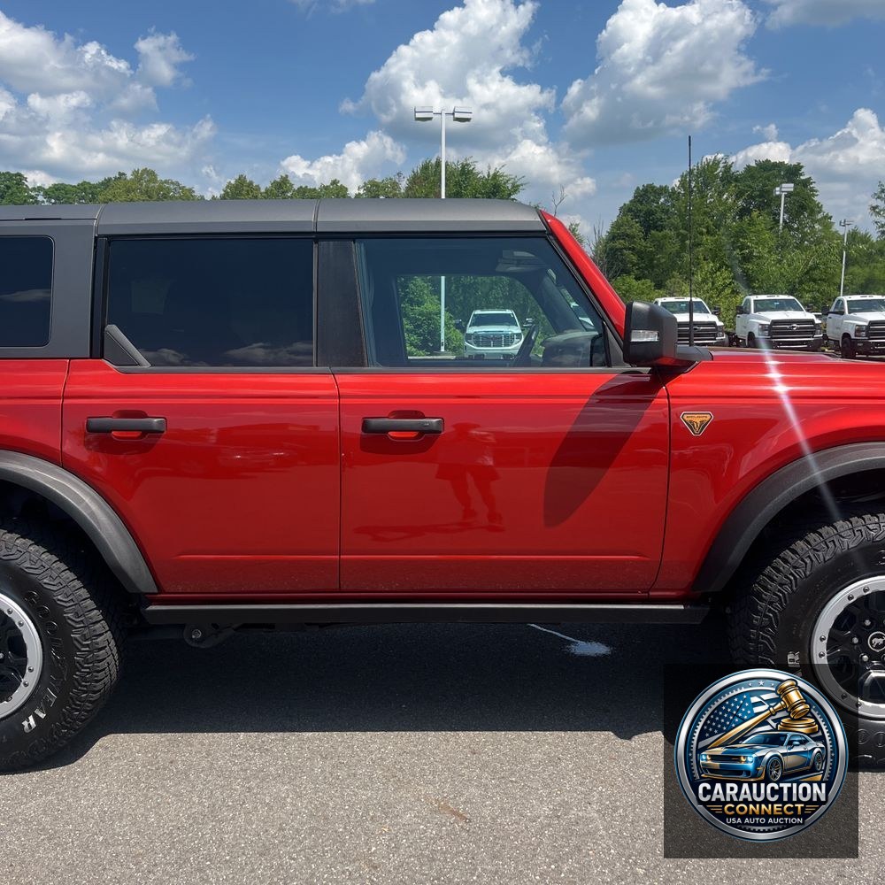 2023 Ford Bronco Badlands Advanced