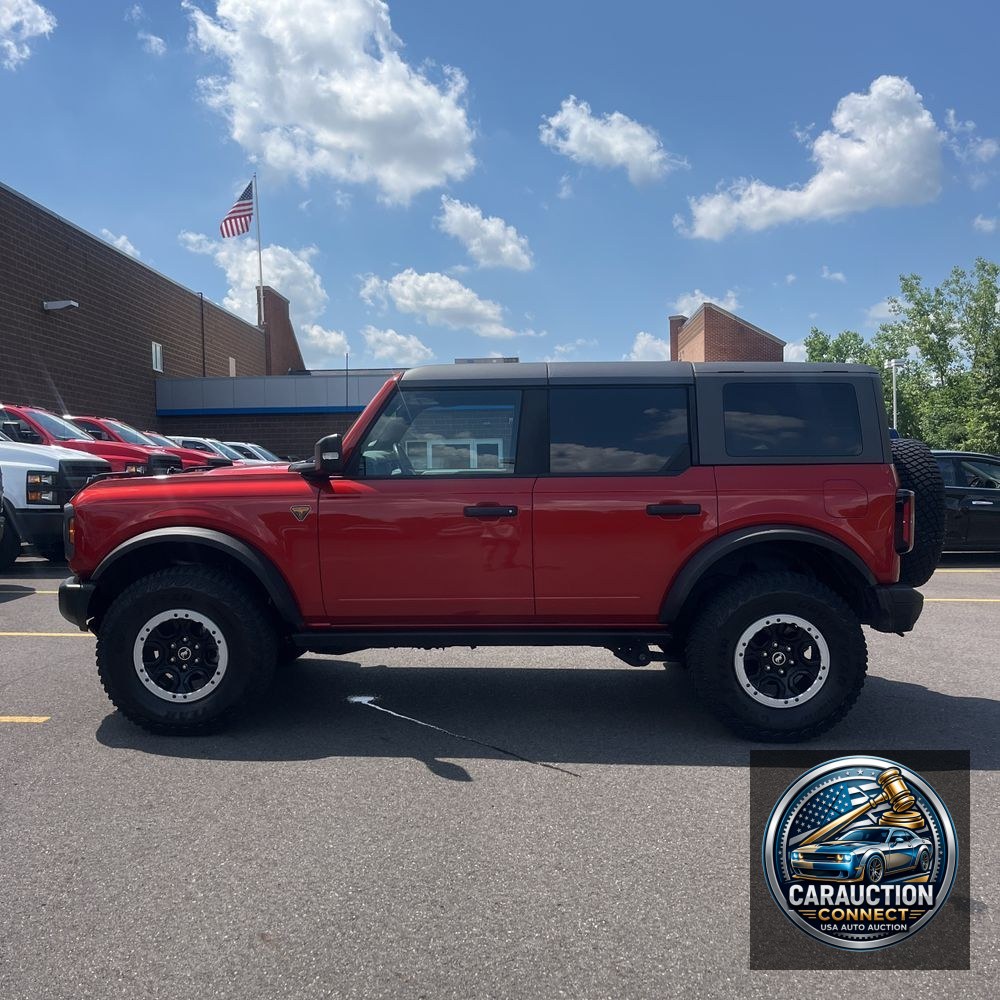 2023 Ford Bronco Badlands Advanced