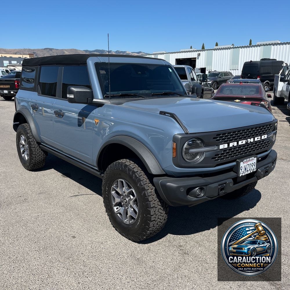 2023 Ford Bronco Badlands Advanced