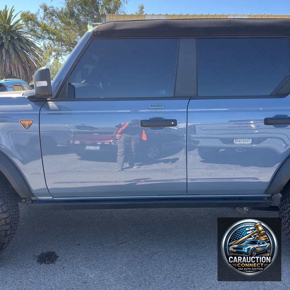 2023 Ford Bronco Badlands Advanced