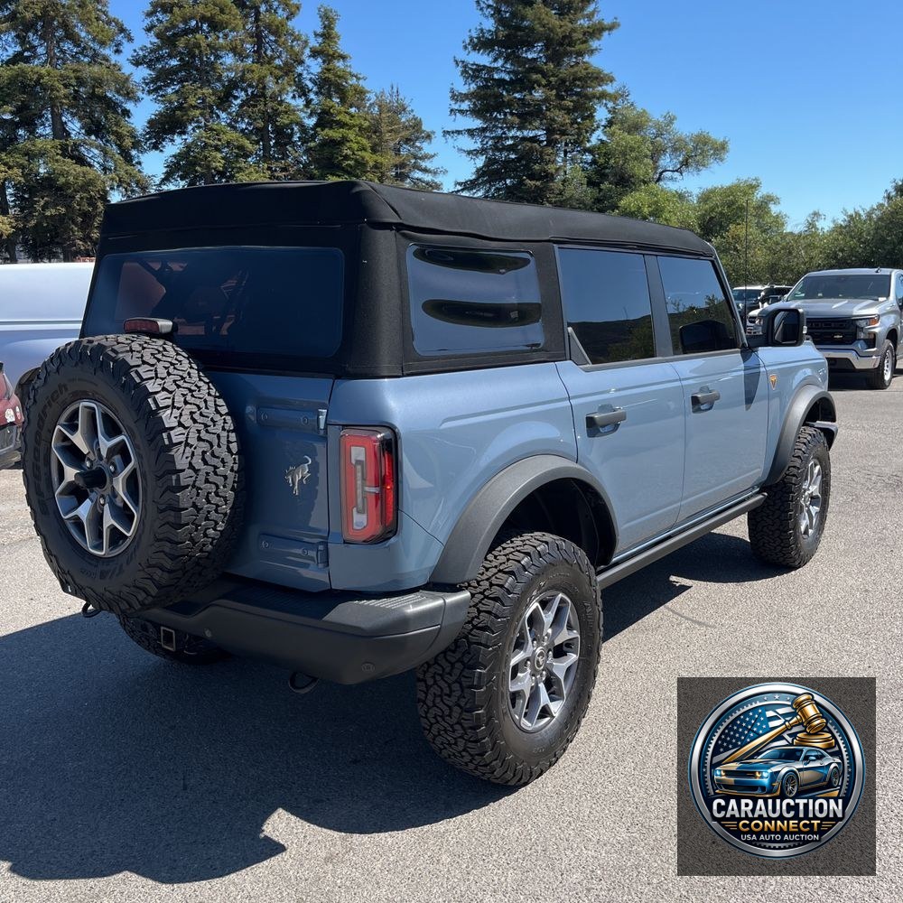 2023 Ford Bronco Badlands Advanced