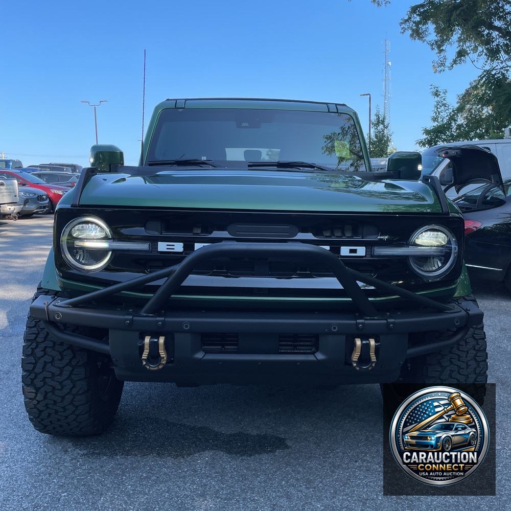 2024 Ford Bronco Outer Banks