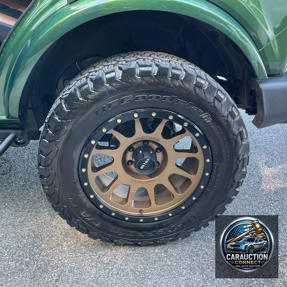2024 Ford Bronco Outer Banks