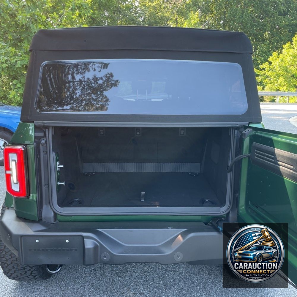 2024 Ford Bronco Outer Banks