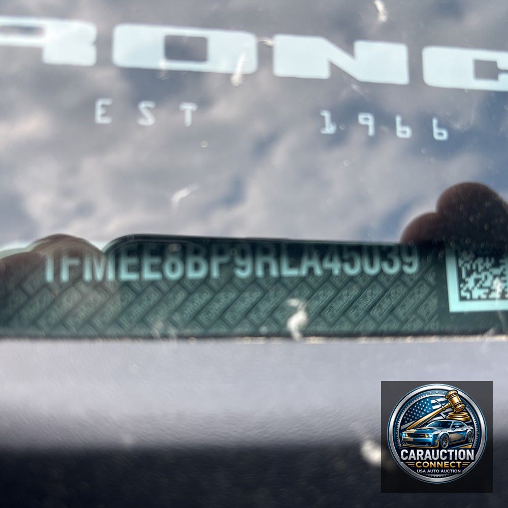 2024 Ford Bronco Outer Banks
