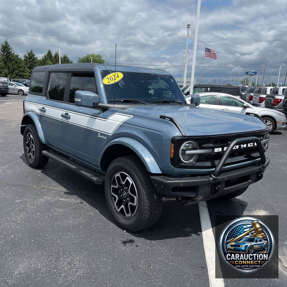 2024 Ford Bronco Outer Banks