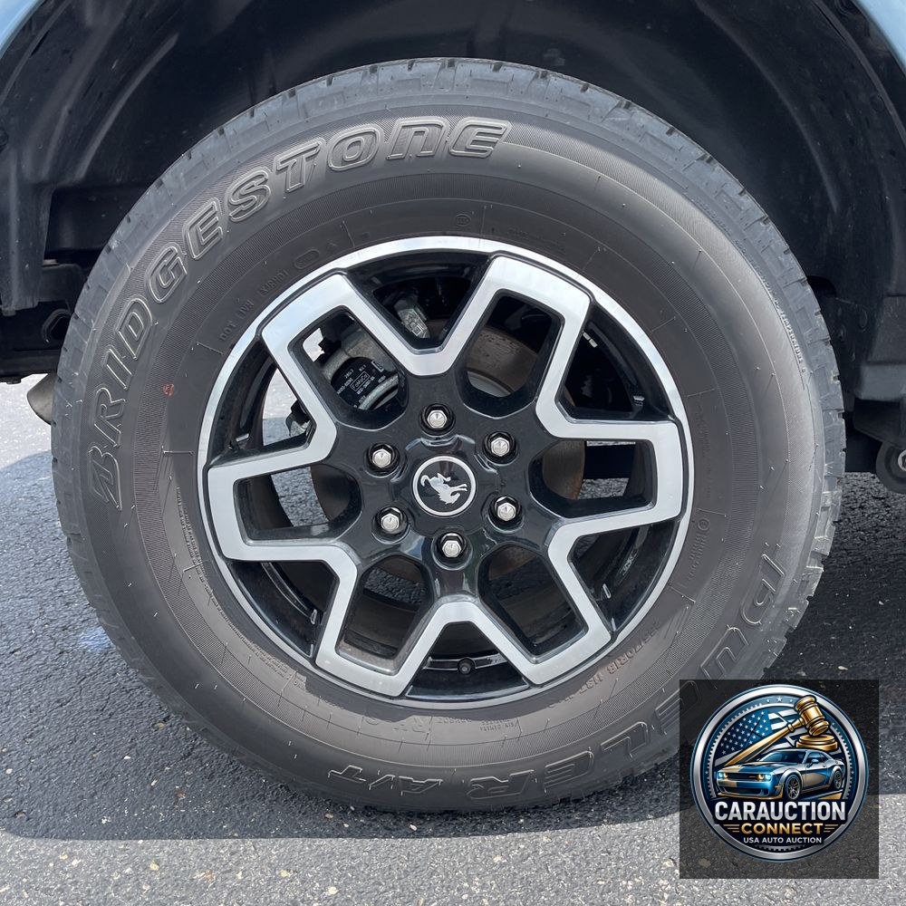 2024 Ford Bronco Outer Banks