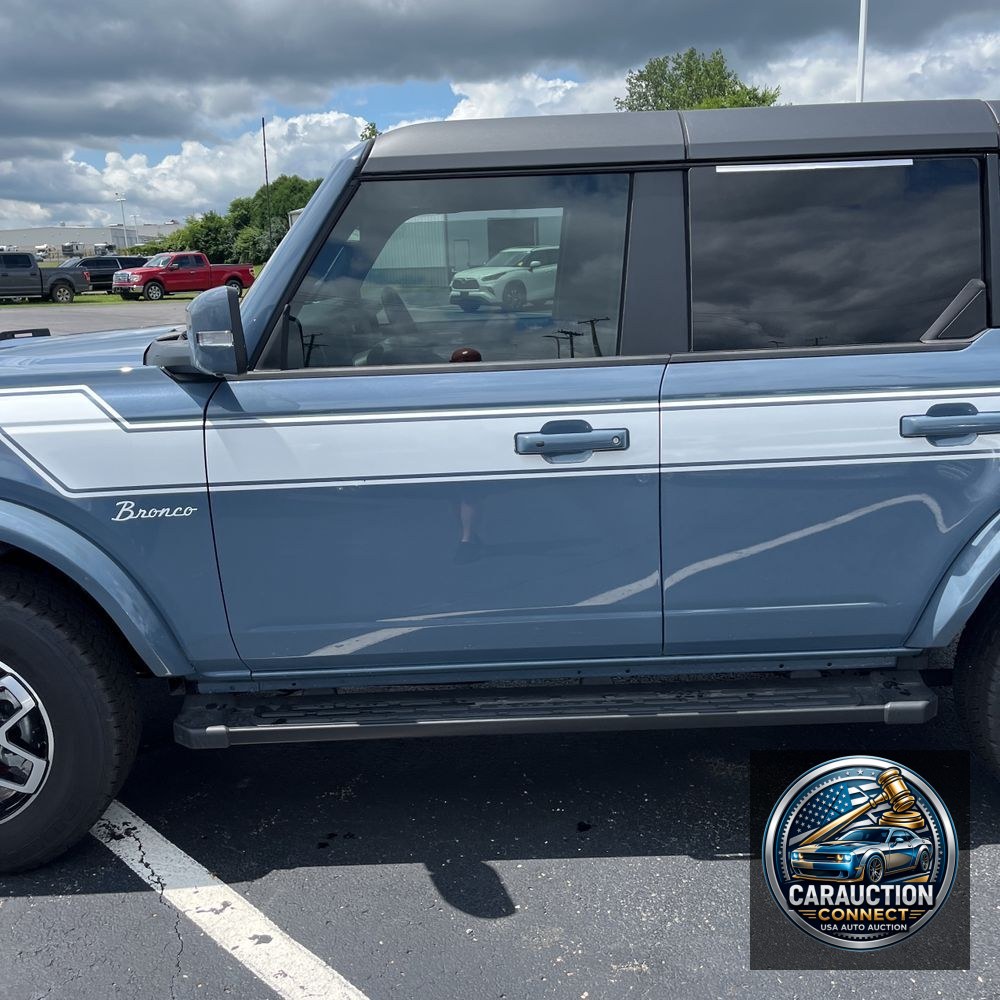 2024 Ford Bronco Outer Banks