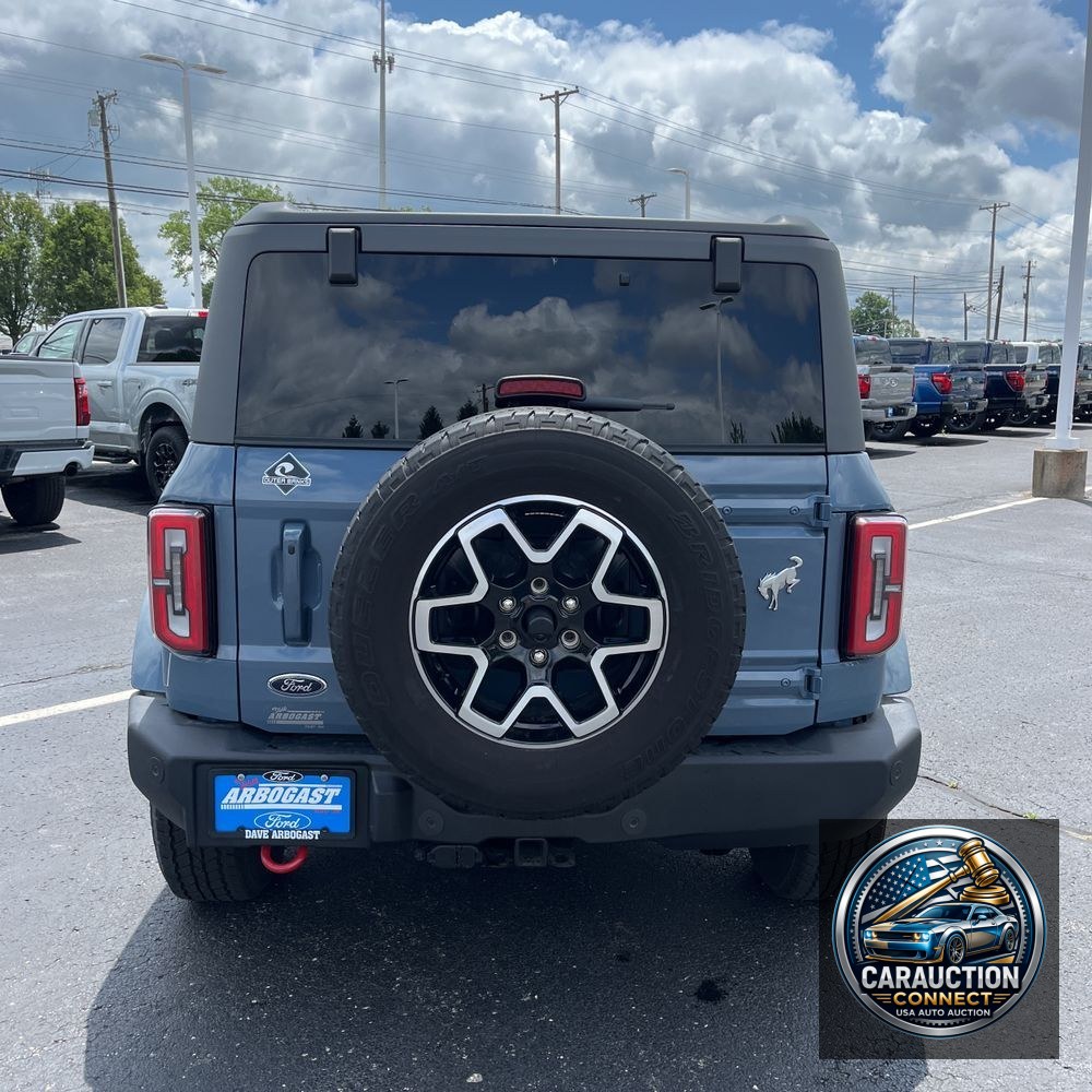 2024 Ford Bronco Outer Banks