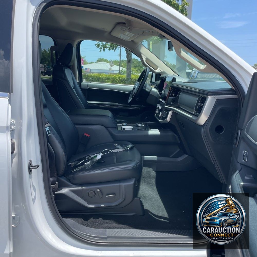 2024 Ford Expedition MAX XLT