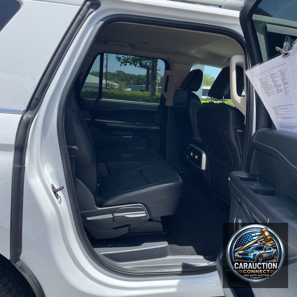 2024 Ford Expedition MAX XLT