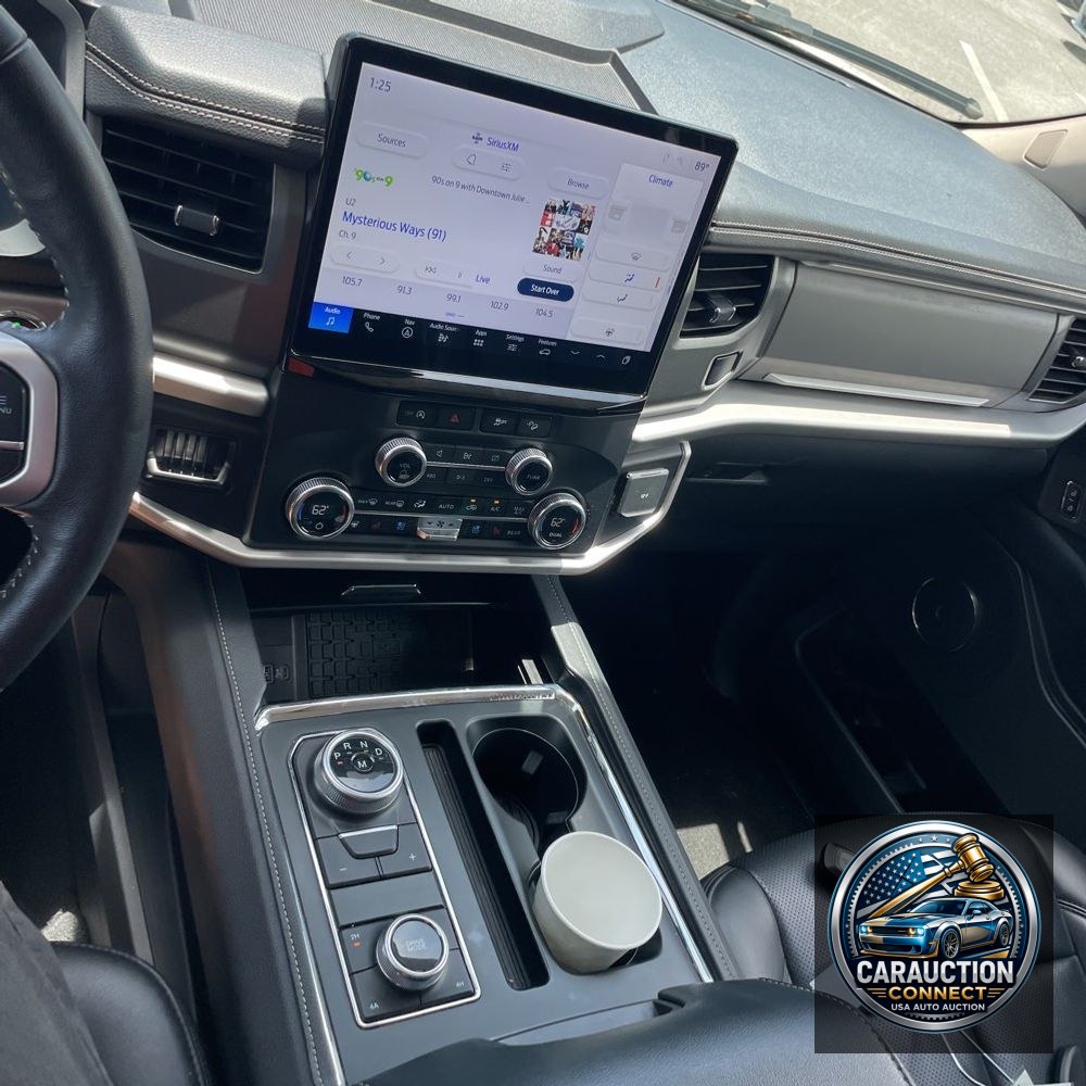 2024 Ford Expedition MAX XLT