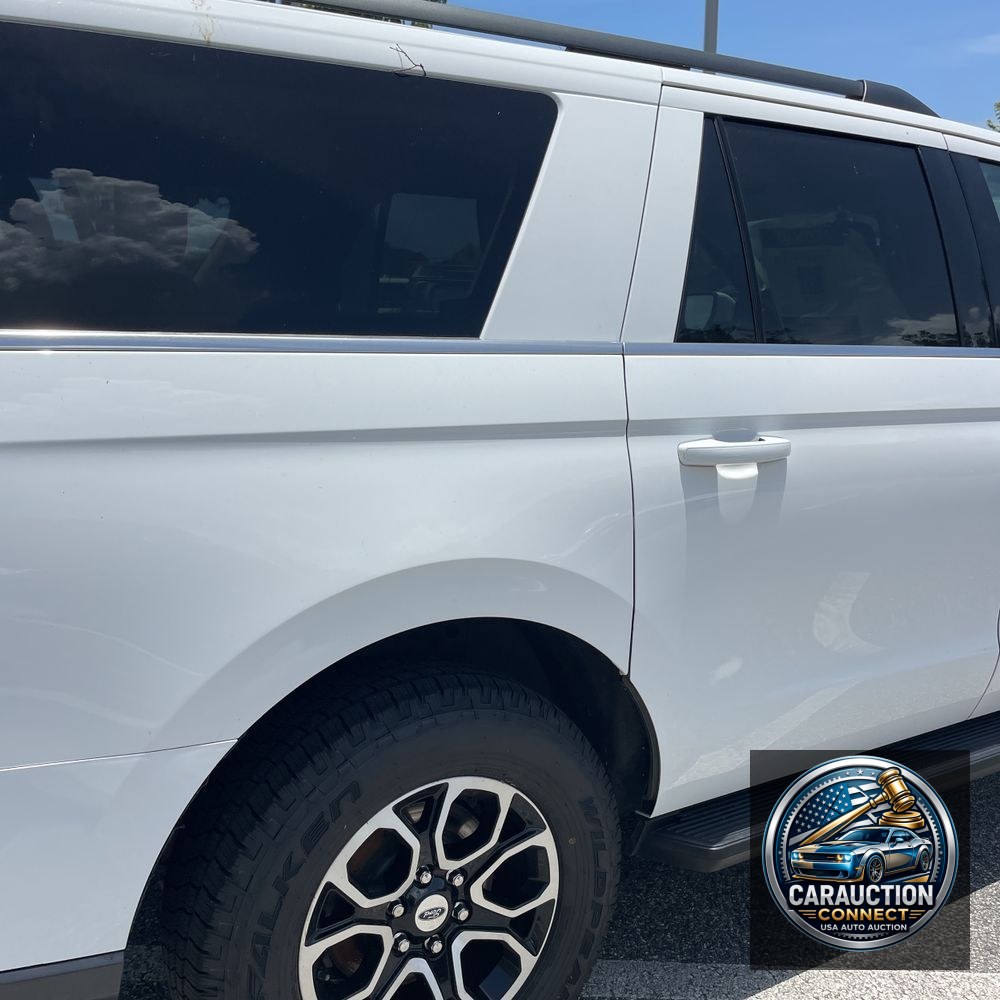 2024 Ford Expedition MAX XLT
