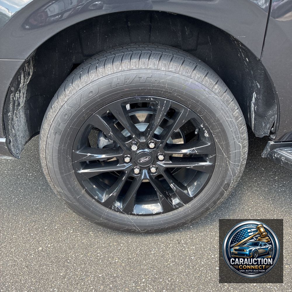 2024 Ford Expedition MAX XLT