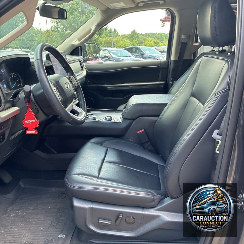 2024 Ford Expedition MAX XLT