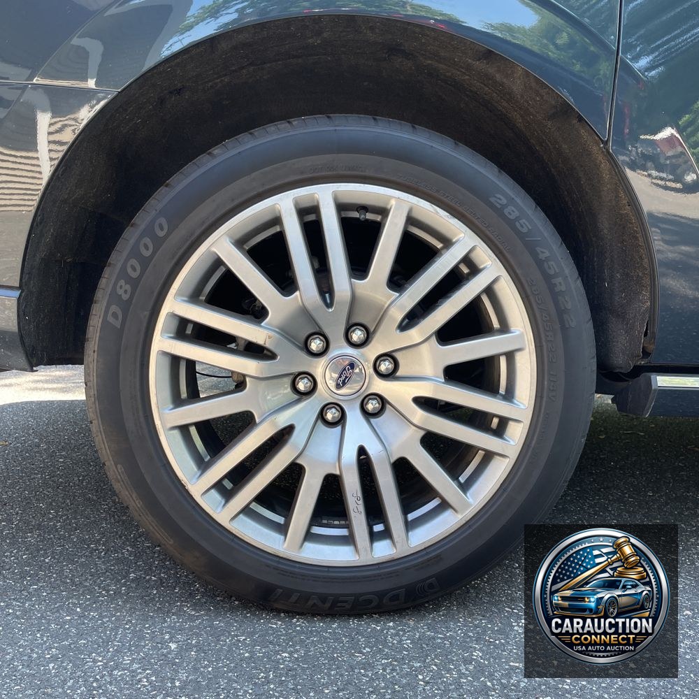 2023 Ford Expedition MAX Platinum