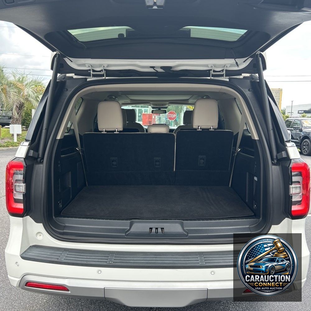 2022 Ford Expedition MAX Platinum