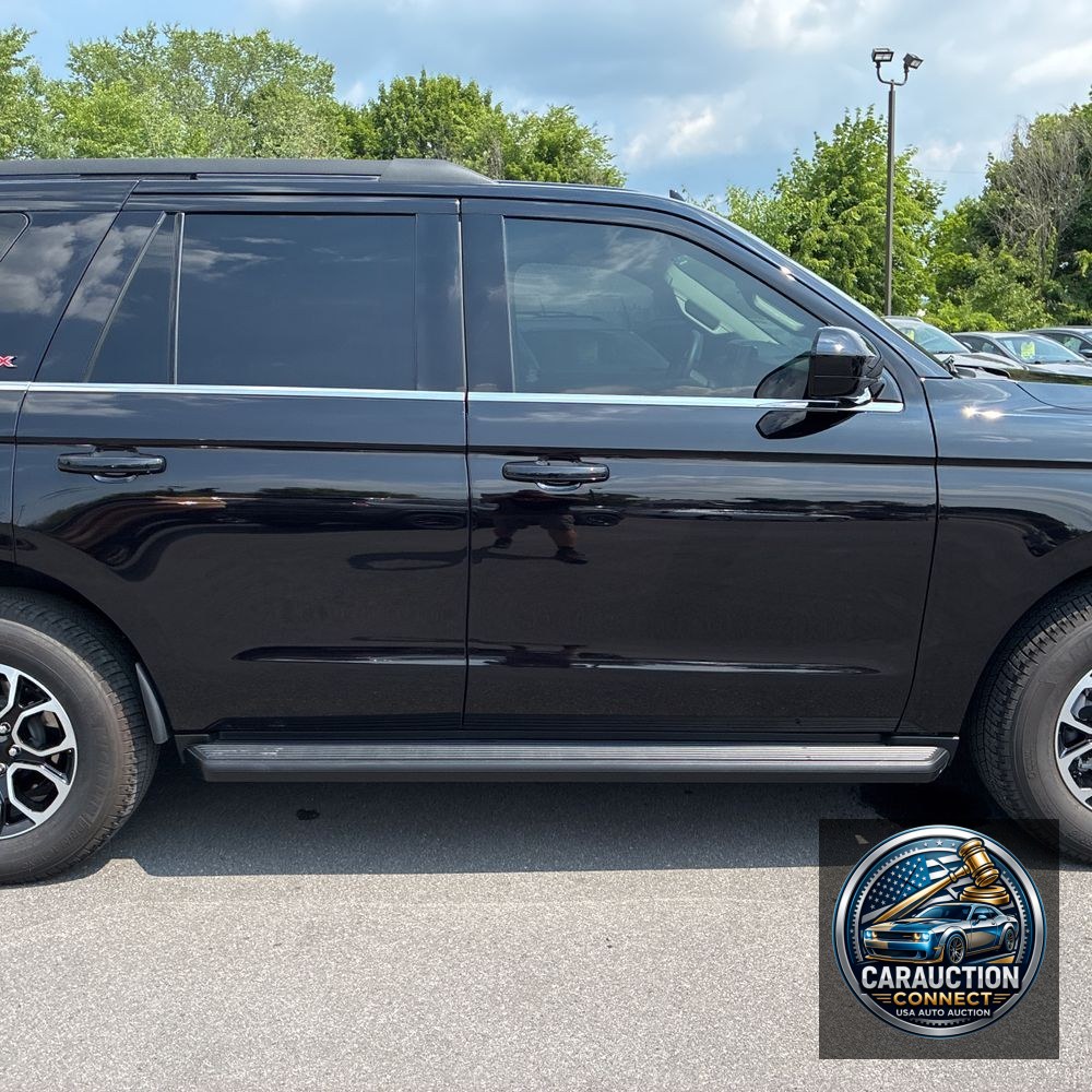 2024 Ford Expedition XL STX
