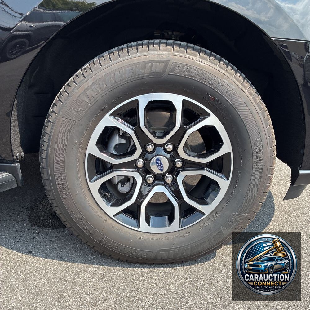 2024 Ford Expedition XL STX