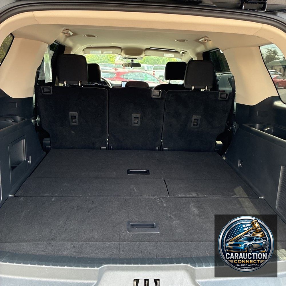 2024 Ford Expedition XL STX