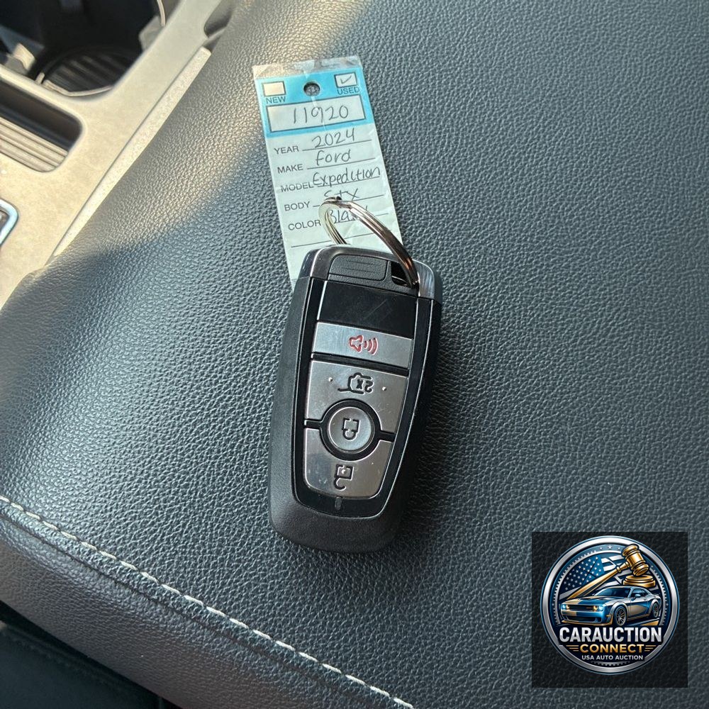 2024 Ford Expedition XL STX