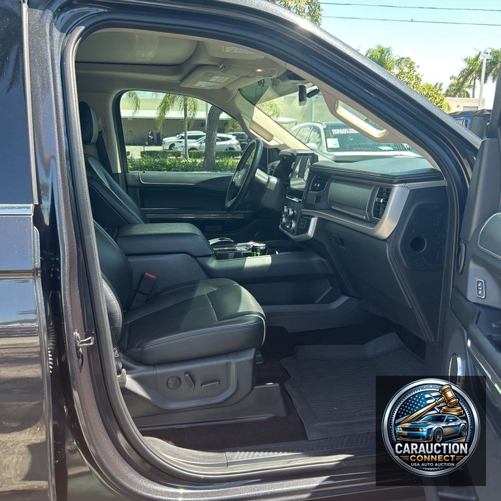 2022 Ford Expedition XLT