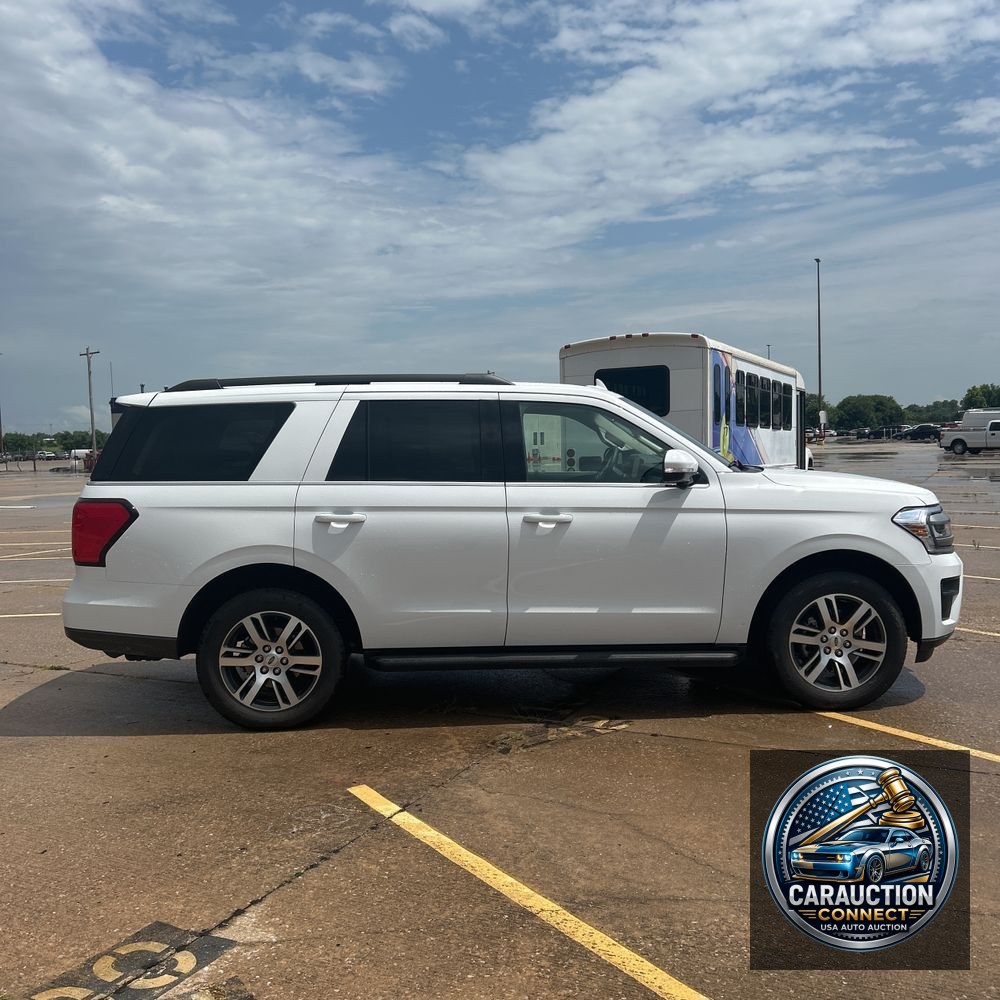 2024 Ford Expedition XLT