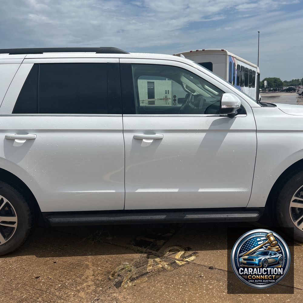 2024 Ford Expedition XLT