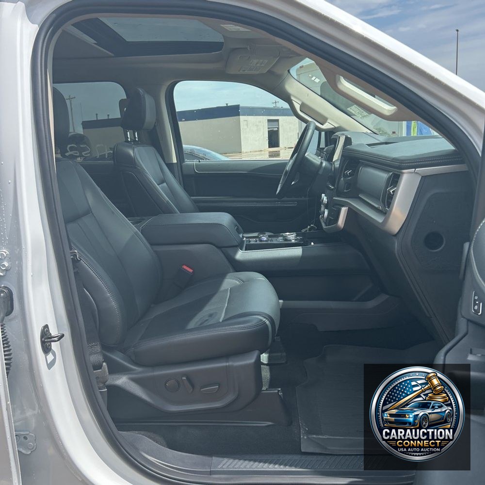 2024 Ford Expedition XLT