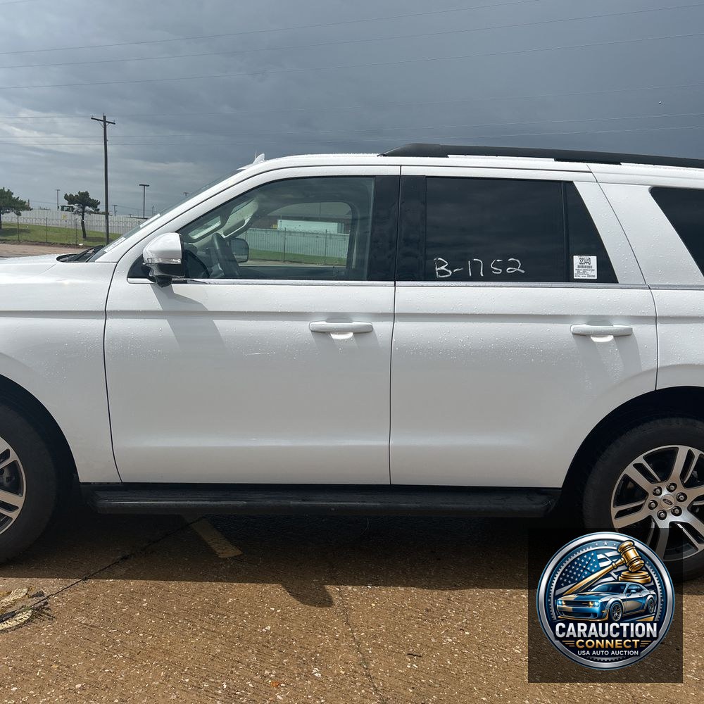 2024 Ford Expedition XLT