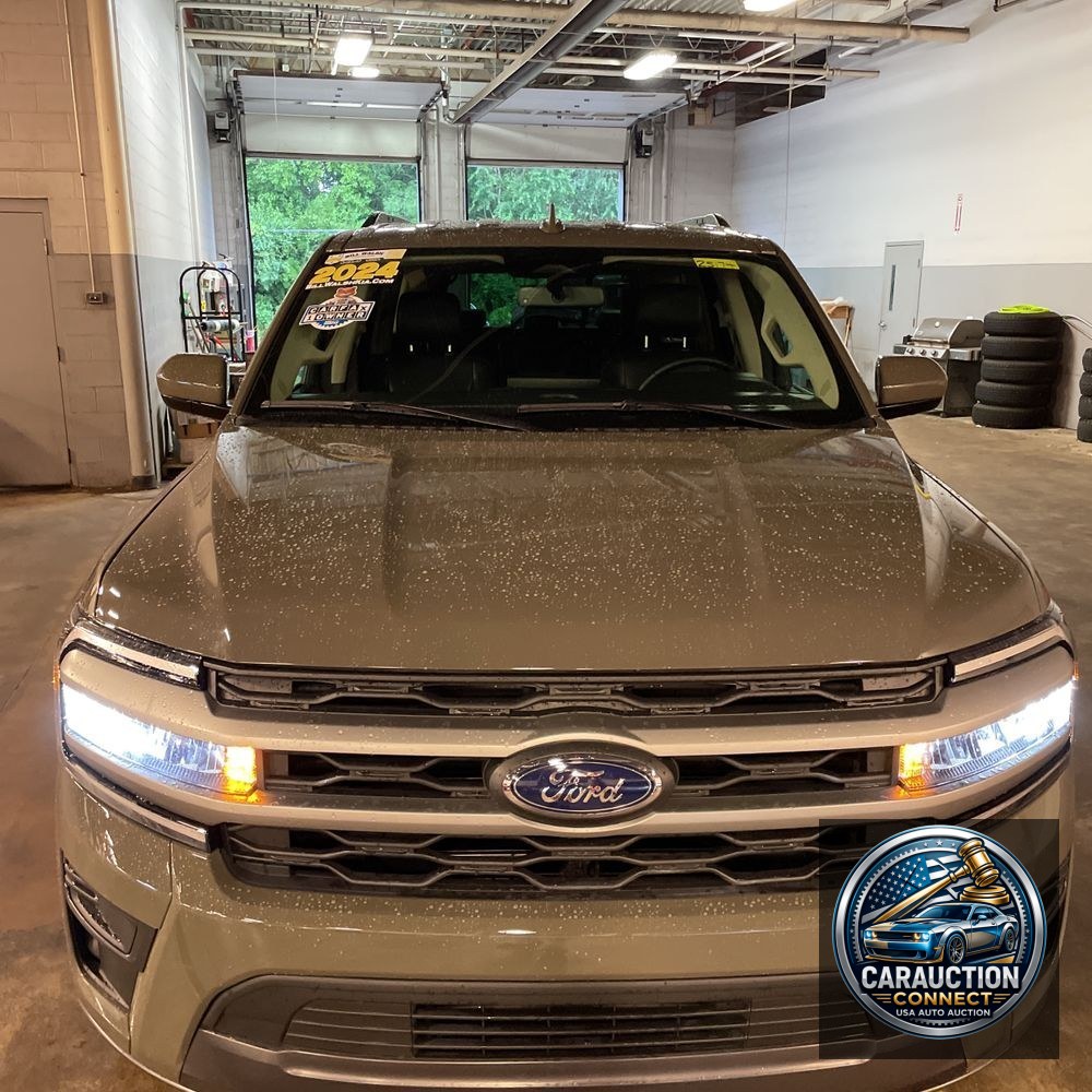 2024 Ford Expedition XLT