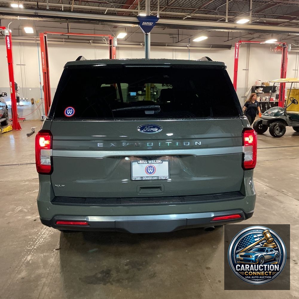2024 Ford Expedition XLT