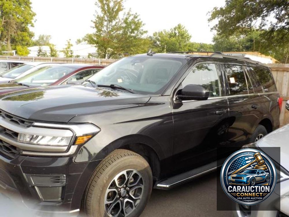 2023 Ford Expedition XLT