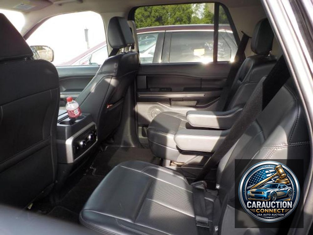 2023 Ford Expedition XLT