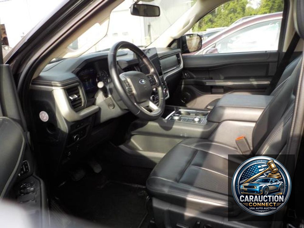 2023 Ford Expedition XLT