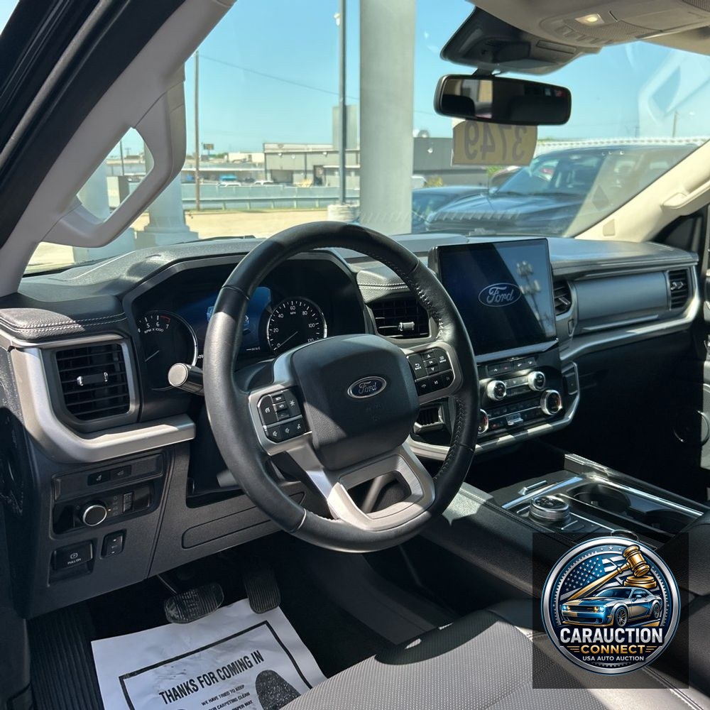 2024 Ford Expedition XLT