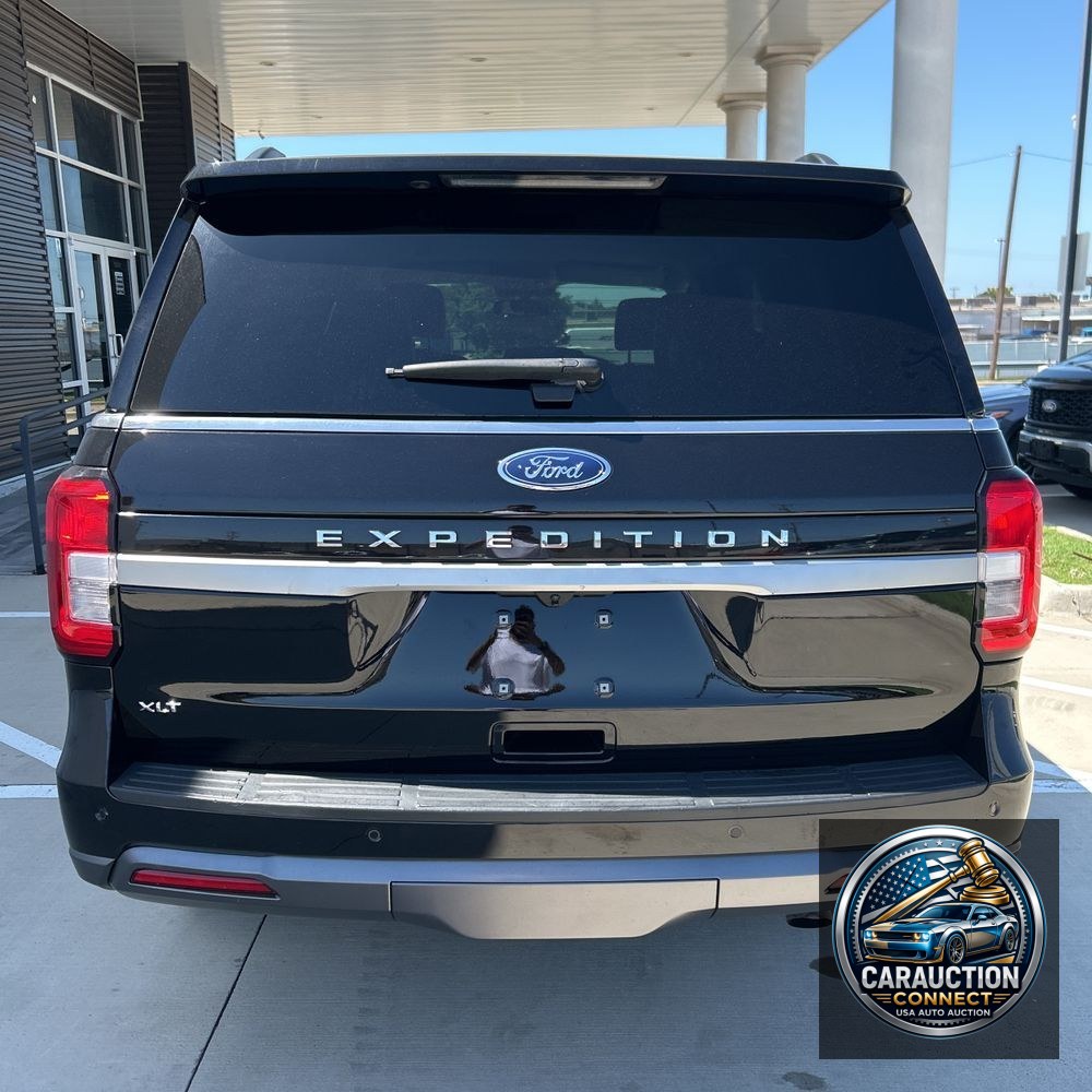 2024 Ford Expedition XLT