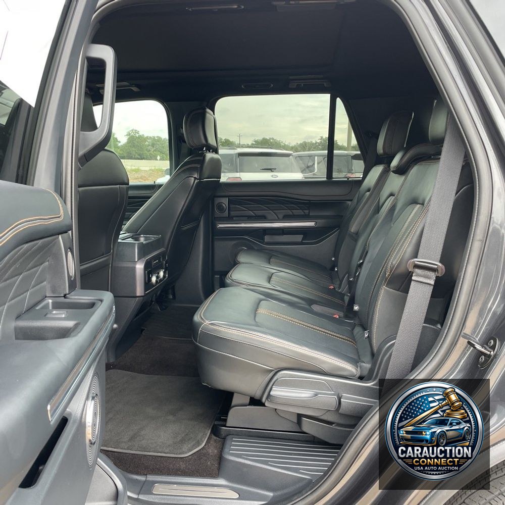 2022 Ford Expedition Platinum