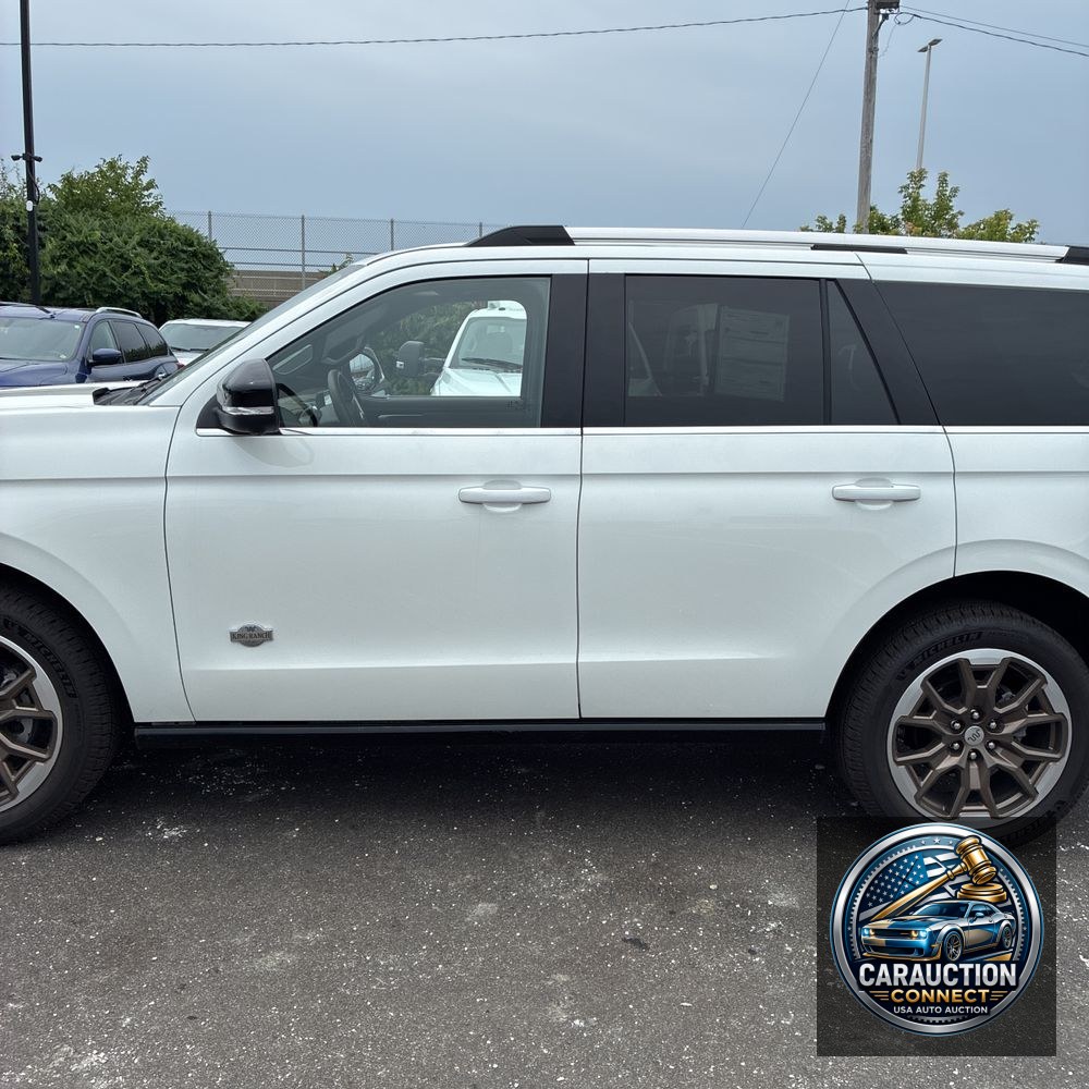 2025 Ford Expedition King Ranch