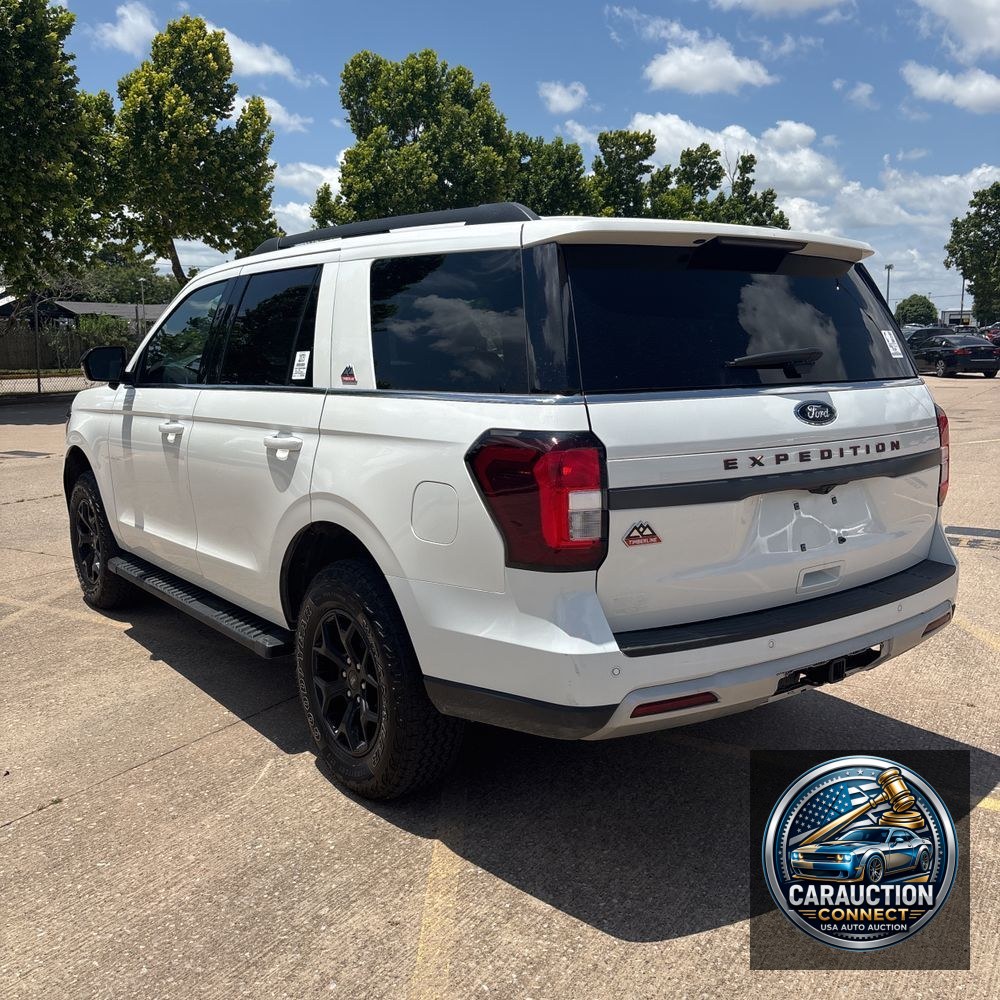 2024 Ford Expedition Timberline