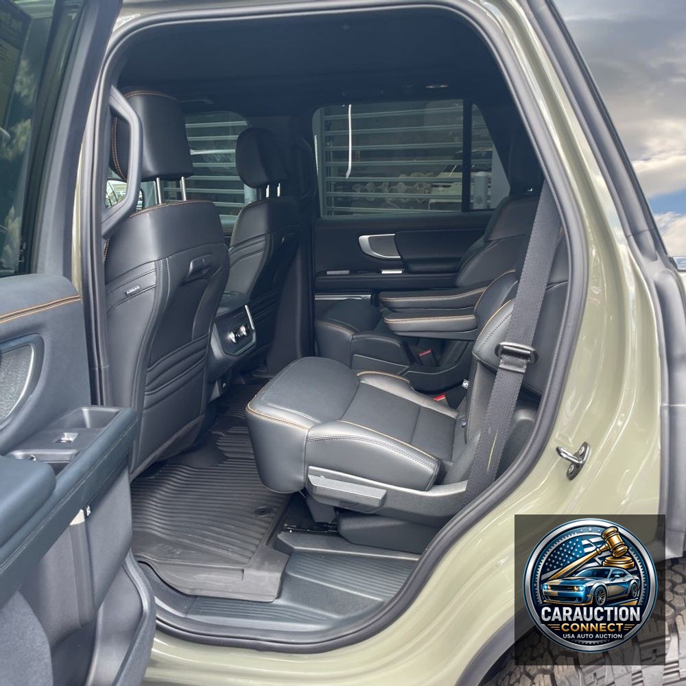 2025 Ford Expedition Tremor