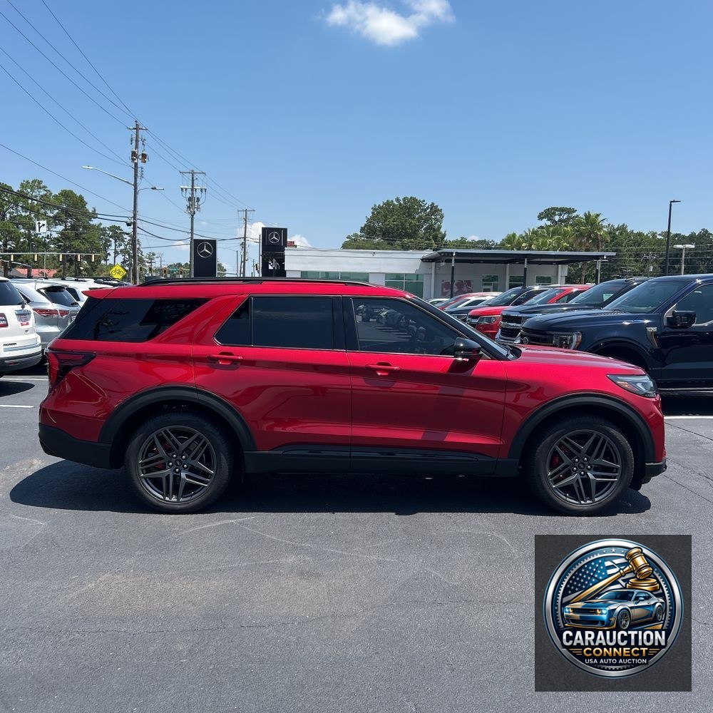 2025 Ford Explorer ST